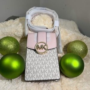 Michael Kors Phone bags